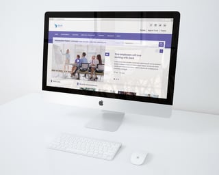 intranet-design-white-desk.jpg