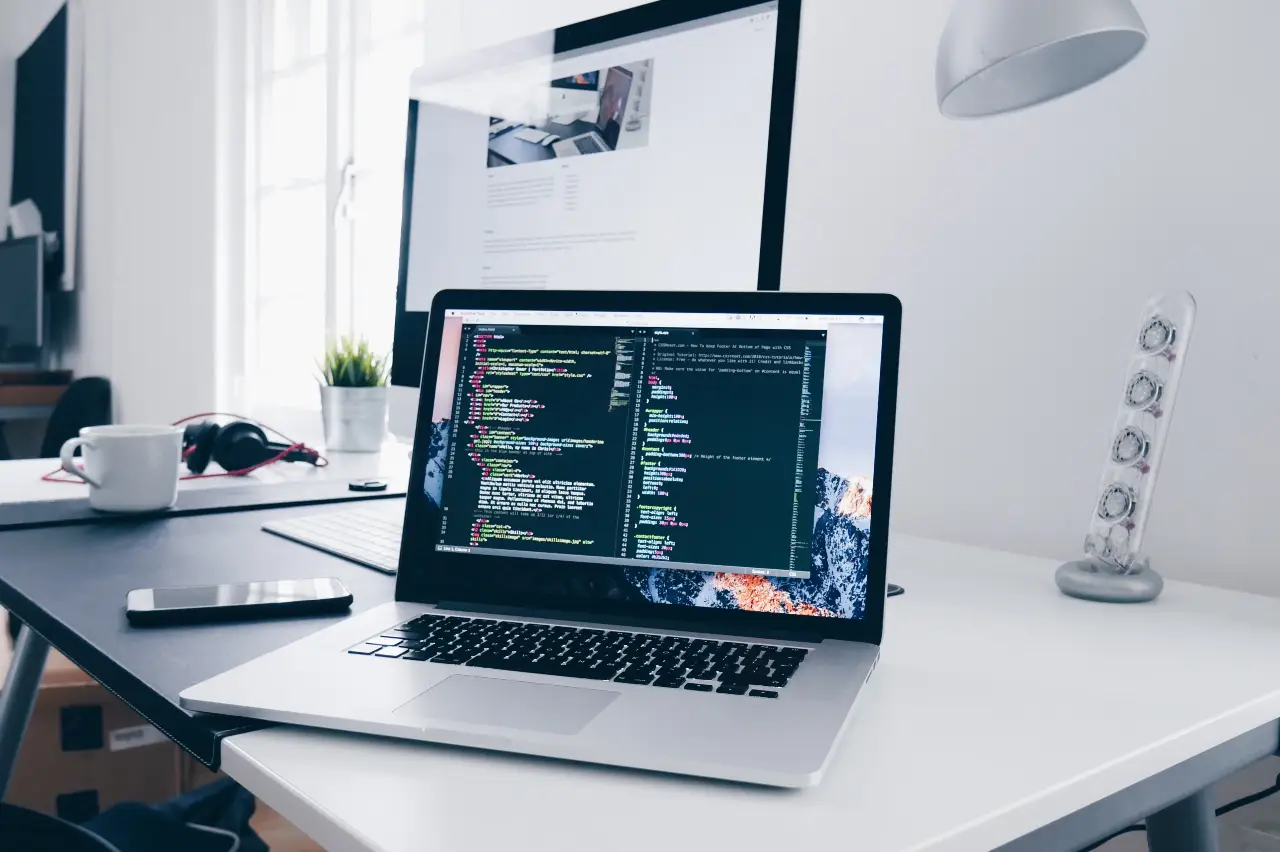 Why Businesses Need To Invest in Contract Management Solution
